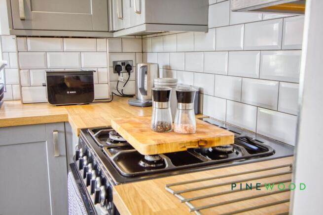 Kitchen / Breakfast Room