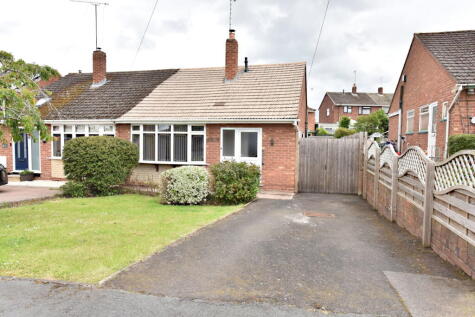 KINGSWINFORD, Coniston Drive