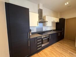 Flat 33, 91 Canon Court, Manor Road, Wallington SM6 0AP