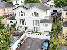 14, Bridge Road, Torquay TQ2 5BA