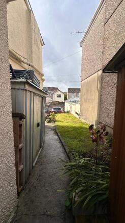 Photo 36