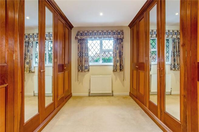 Walk In Wardrobe