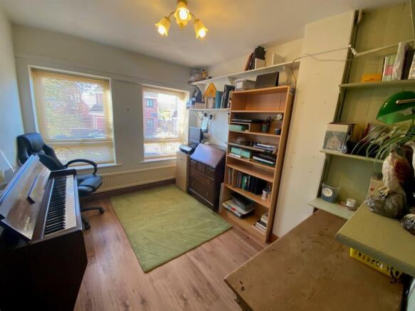 Sitting Room/Music Room