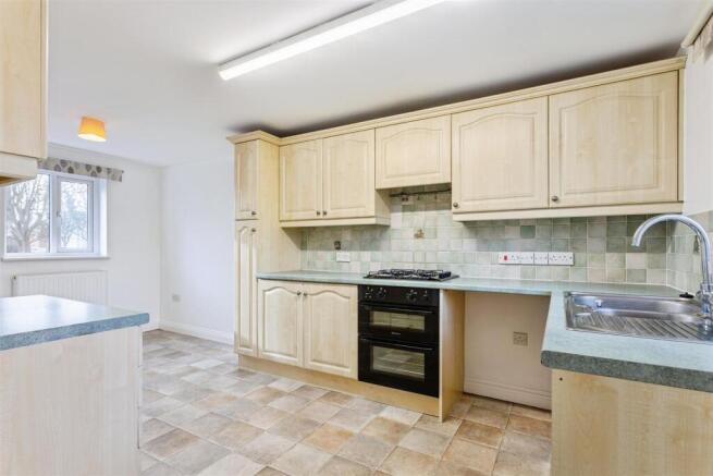 Kitchen Diner (3).jpg