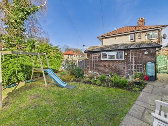 CAM02854G0-PR0330...