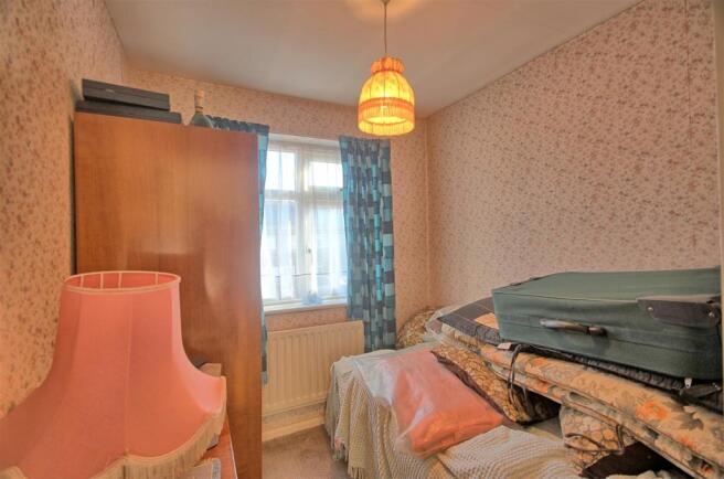 Bedroom 4.jpg