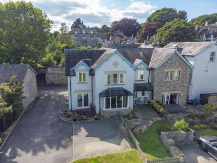 1 Castle Bailey