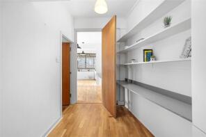 Flat 3, 1, Briset Street, London EC1M 5NR