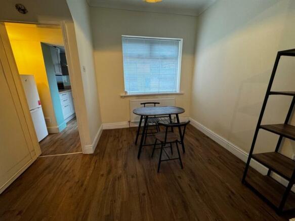 136682_33478126_IMG_04_0000