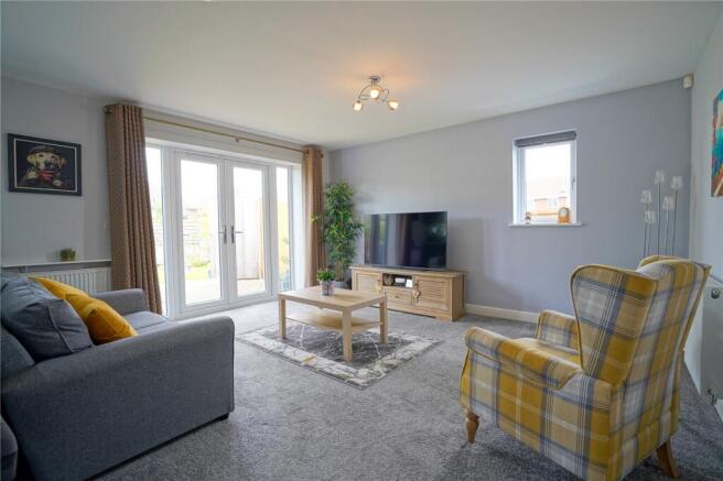 2 bed Bungalow for sale Image 6