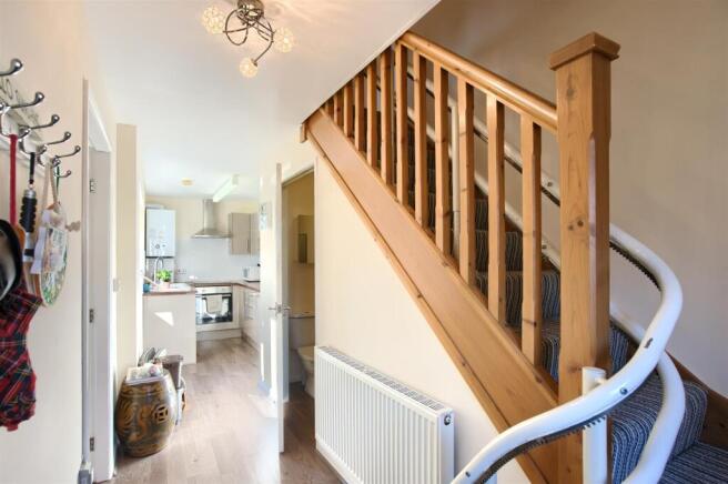 2 bed Semi-Detached for sale Image 9