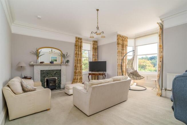 tweedford_house_abbotsford_grove_kelso-08.jpg