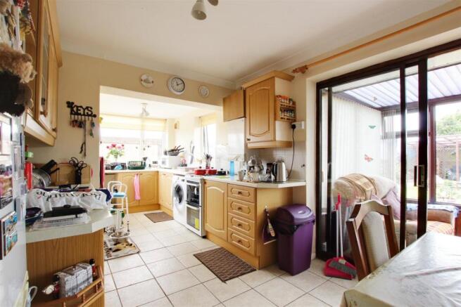 Kitchen/Dining Room
