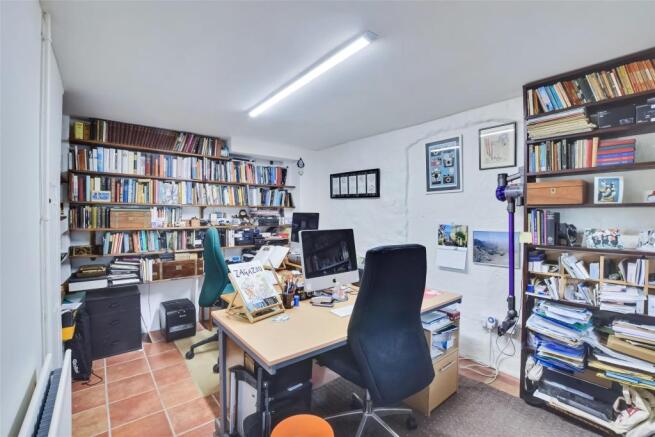 Study/Bedroom 4