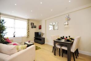 Flat 53, Sundial Court, Barnsbury Lane, Surbiton KT5 9AN