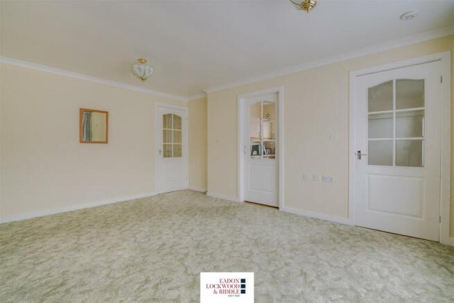 Lounge  1.jpg