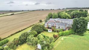 Old Stables, Trugo Farm, Newquay TR8 4LX