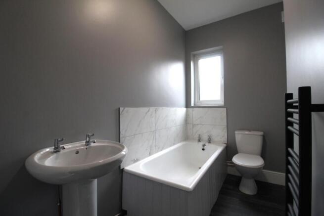 2 bed Terraced for sale Image 7
