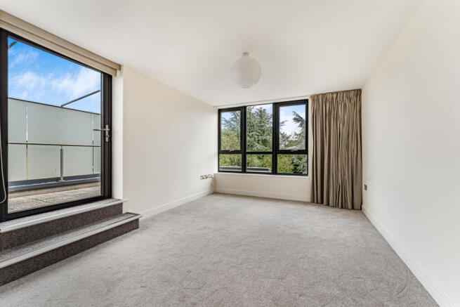 14 New Leys Court-15