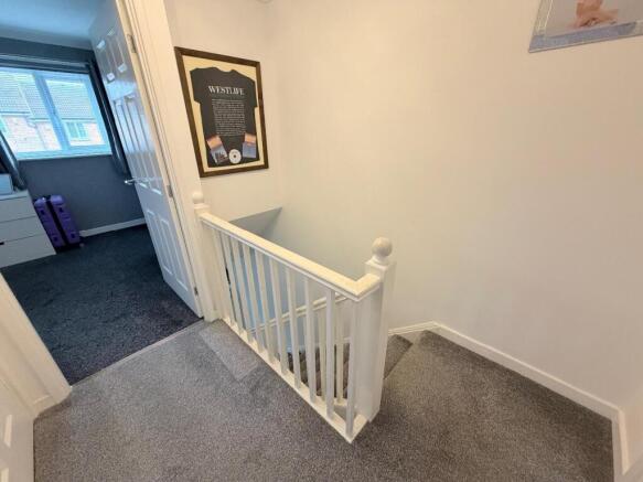 2 bed Semi-Detached for sale Image 9
