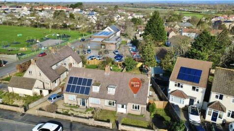 Westfield Crescent, Banwell - 70' REAR GARDEN