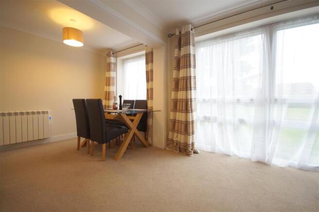 Lounge / Dining Room