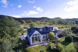 Macdonald Cottage, Achintraid, Kishorn Road, Strathcarron IV54 8XB