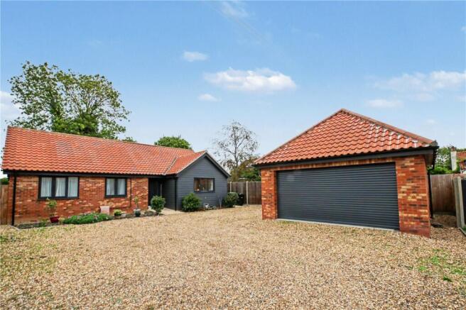 Station Road, Great Moulton, Norwich, Norfolk, NR15 photo 2