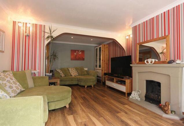 LOUNGE 2