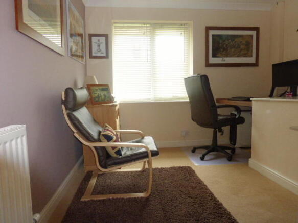 Photo 9