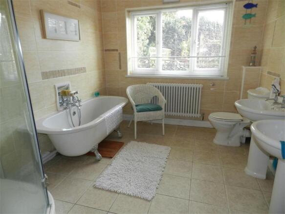 Photo 9