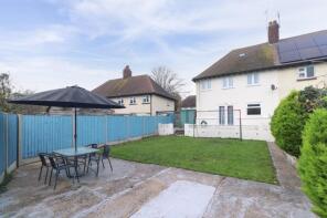5, Connaught Gardens, Margate CT9 5RX