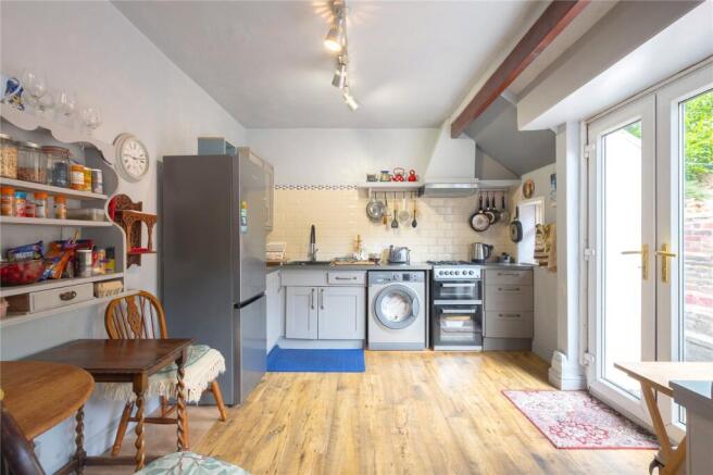 2 bed Semi-Detached for sale Image 3