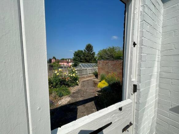 Photo 13