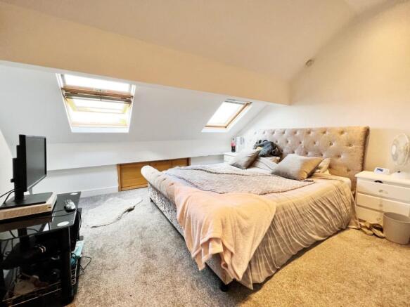 Loft Space pic 1.jpg