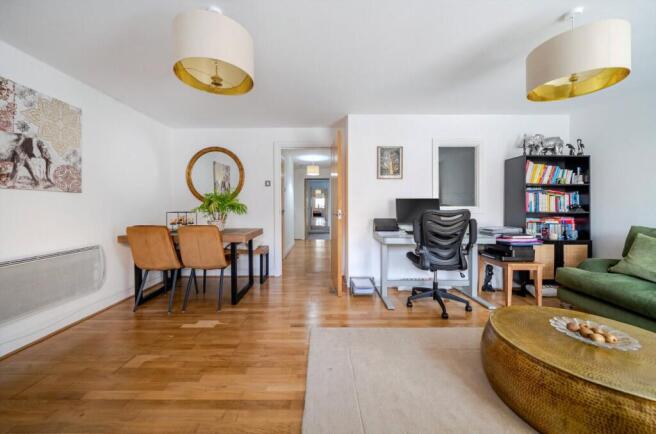 1388313-8-6939803...