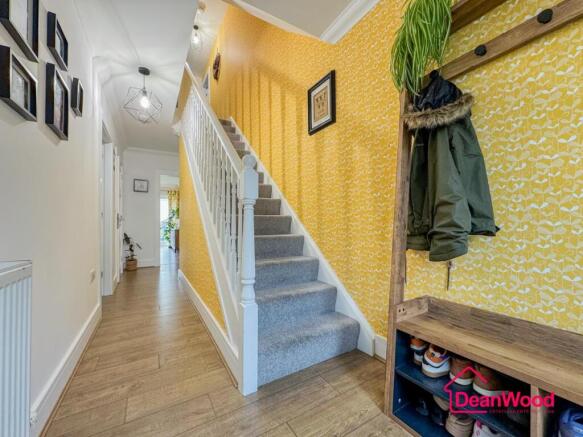 19 Royal Park, Ramsey, Isle Of Man photo 4