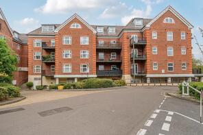 68, 283 Dorchester Court, London Road, Camberley GU15 3JJ