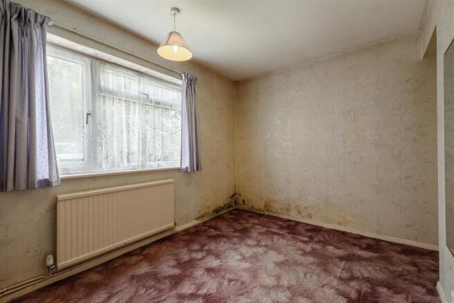 8466241-interior03.jpg