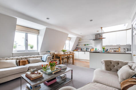 Upper Addison Gardens, London, W14