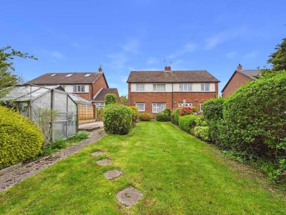 3 bed Semi-Detached for sale Image 10