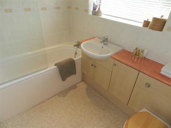 HOUSE BATHROOM