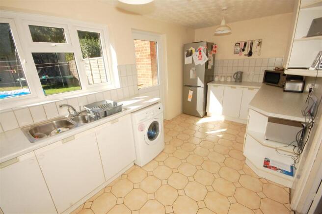 Fitted Kitchen
