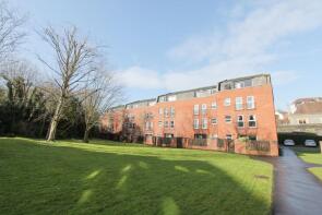 54, Alma Court, Clifton, Bristol BS8 2HJ