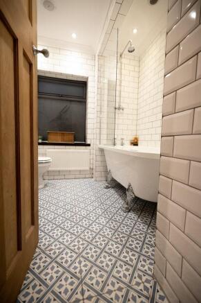 Photo 32