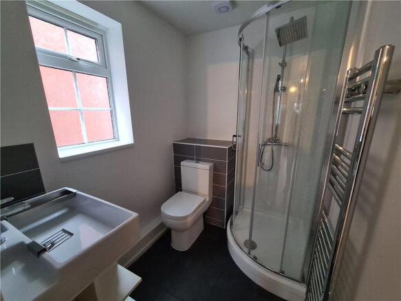 Bedroom Two En Suite