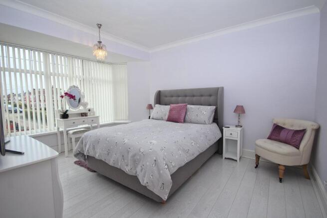 21 Park Walk ANLABY (32)_lzn.jpg