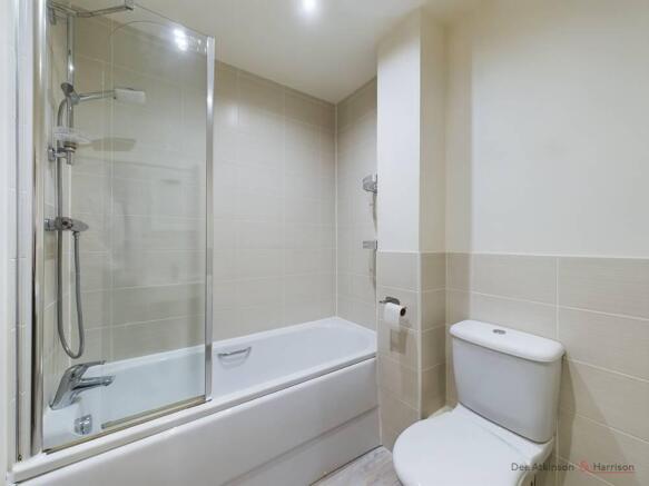 4 bed Town House for sale Image 6