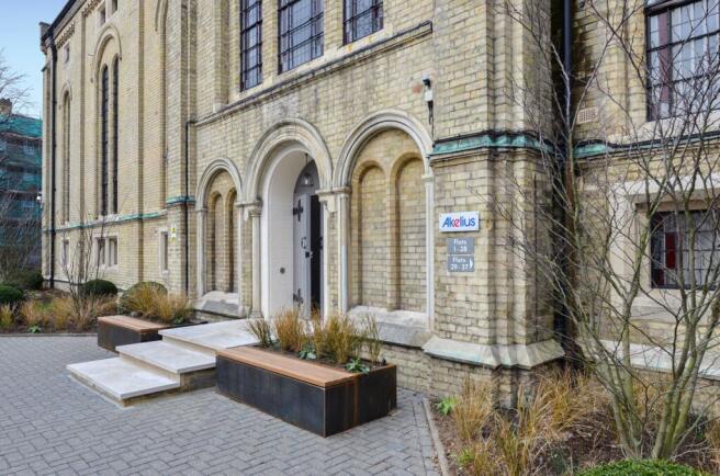 courtyard (example)