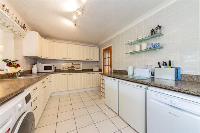 Kitchen (1)